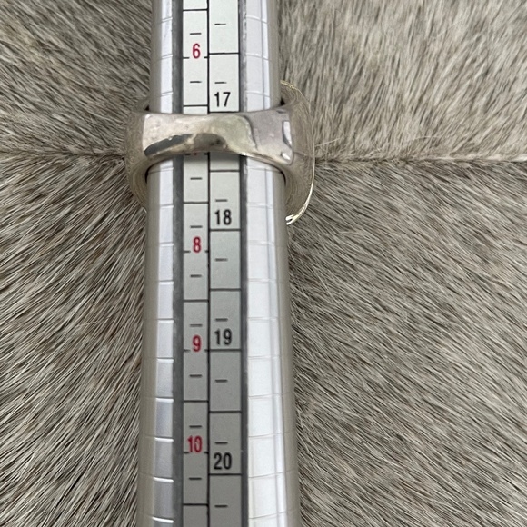 COCKTAIL RING FACETED STONE - Picture 9 of 9